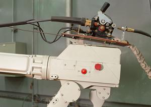 パイプ曲げ加工などに創意工夫を重ねてきた会社です